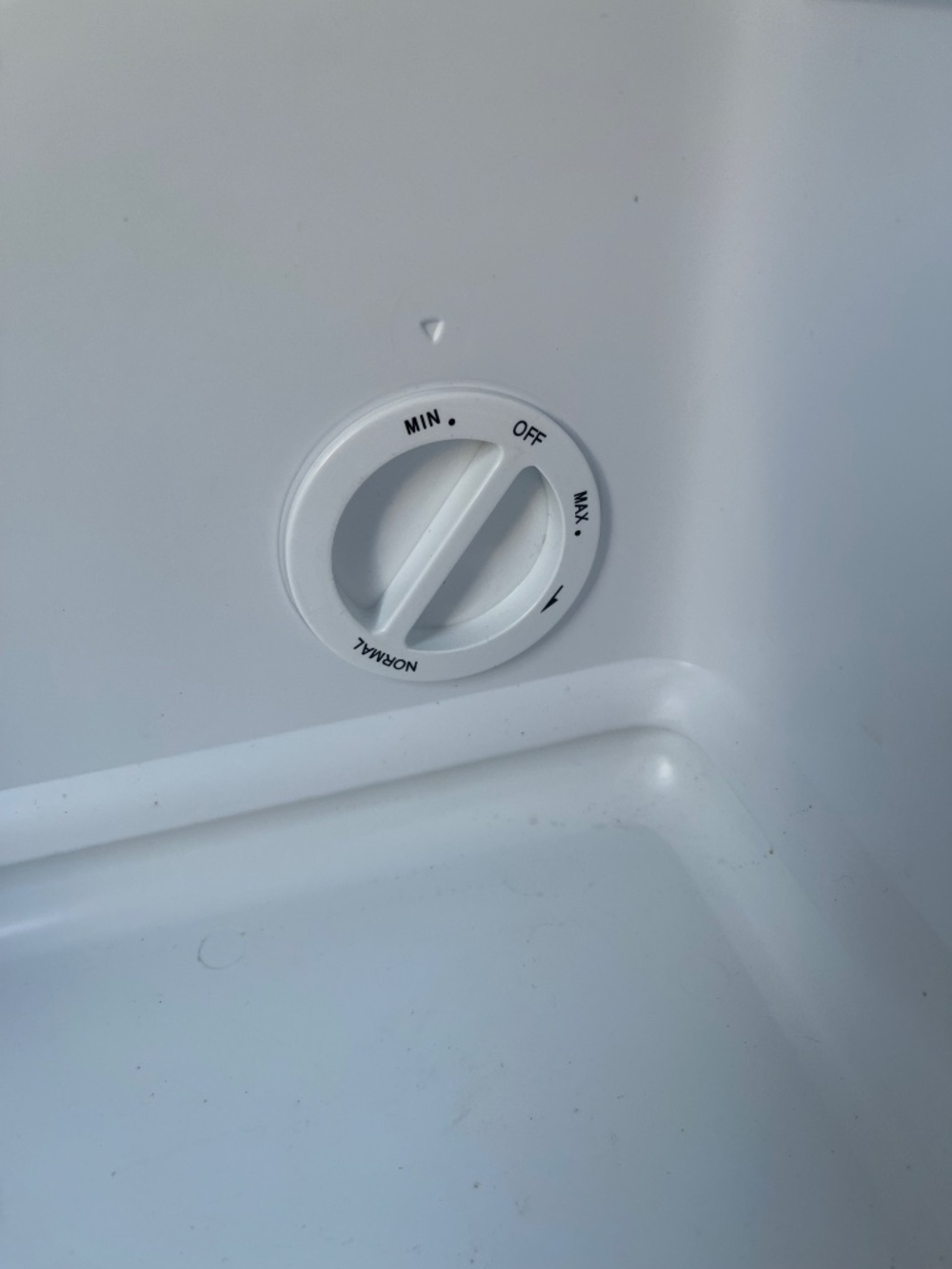 White Compact Mini Freezer - Picture 11 of 11